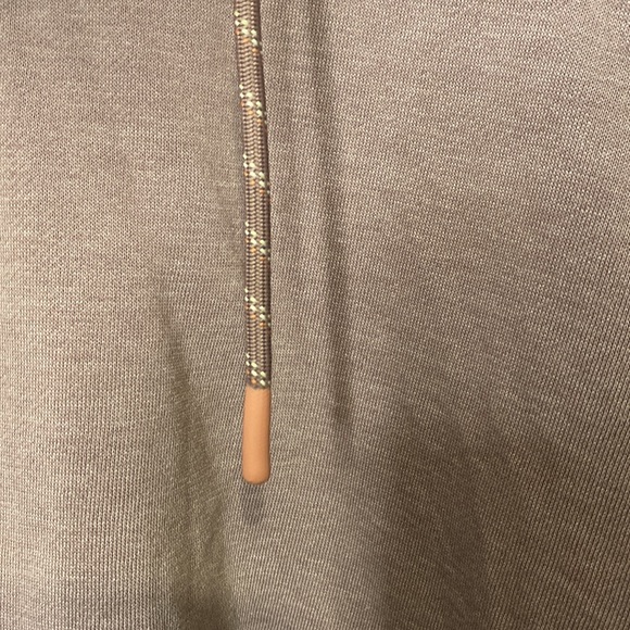 Bass Outdoor Crop Hoodie - Partial Zip - Picture 5 of 6